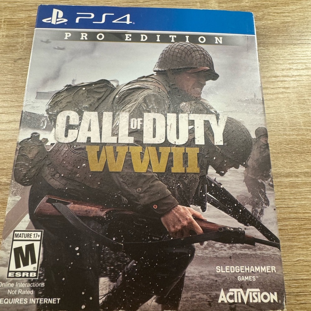 Pre-owned COD WWII Pro Edition. Ps4